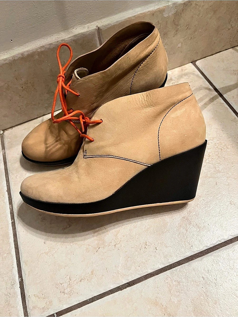 Women's Brown Wedge Booties - Picture 4 of 6